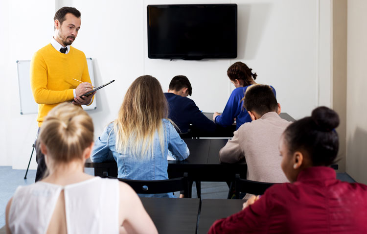 moniteur-educateur-en-liberal